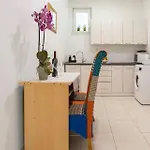 Jasmin Split
