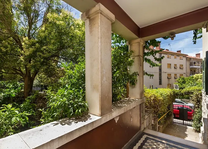 茉莉公寓 斯普利特